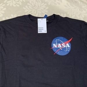 🆕Nasa H&M T-Shirt
